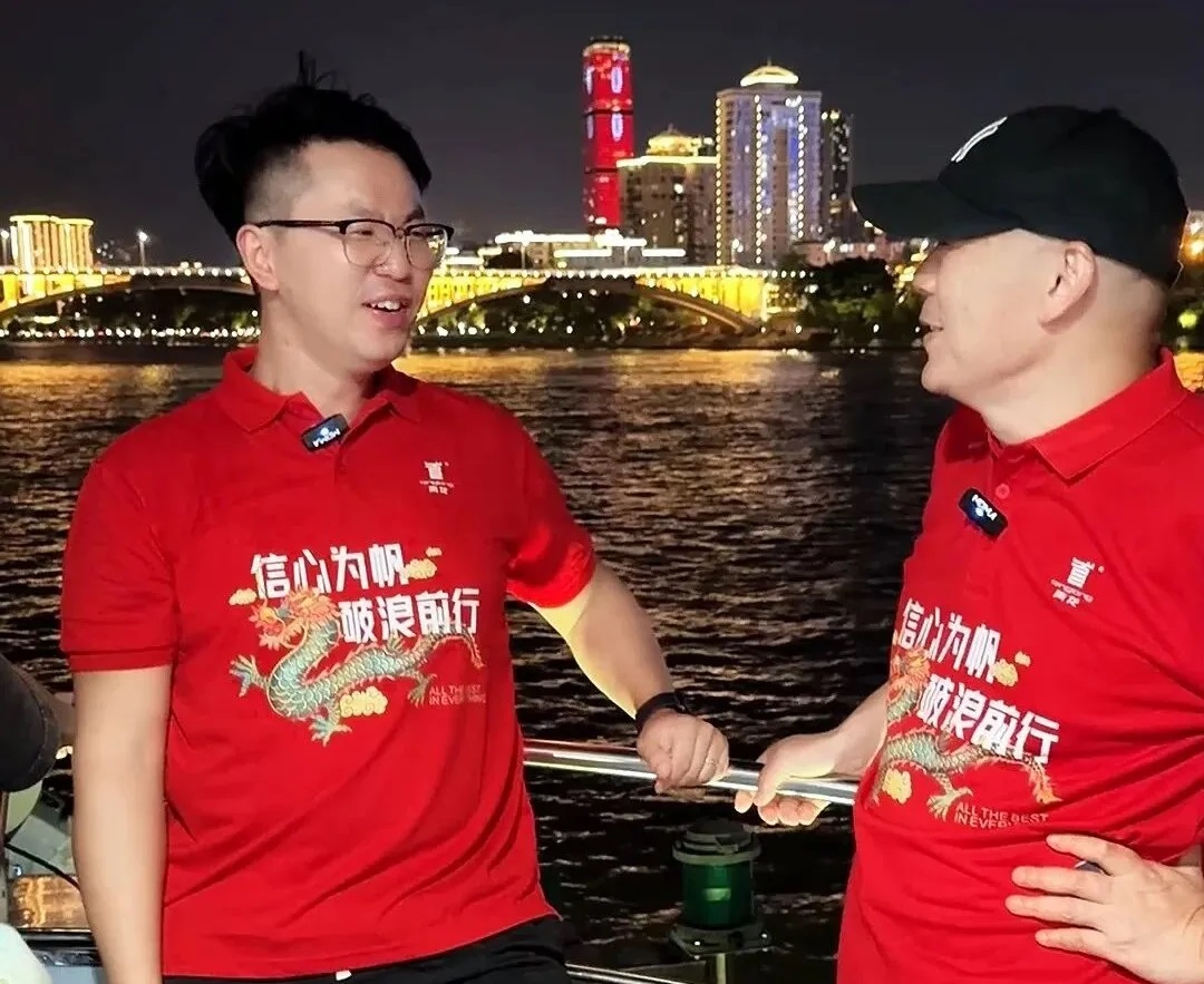 潘潘2.jpg 潘潘2.jpg